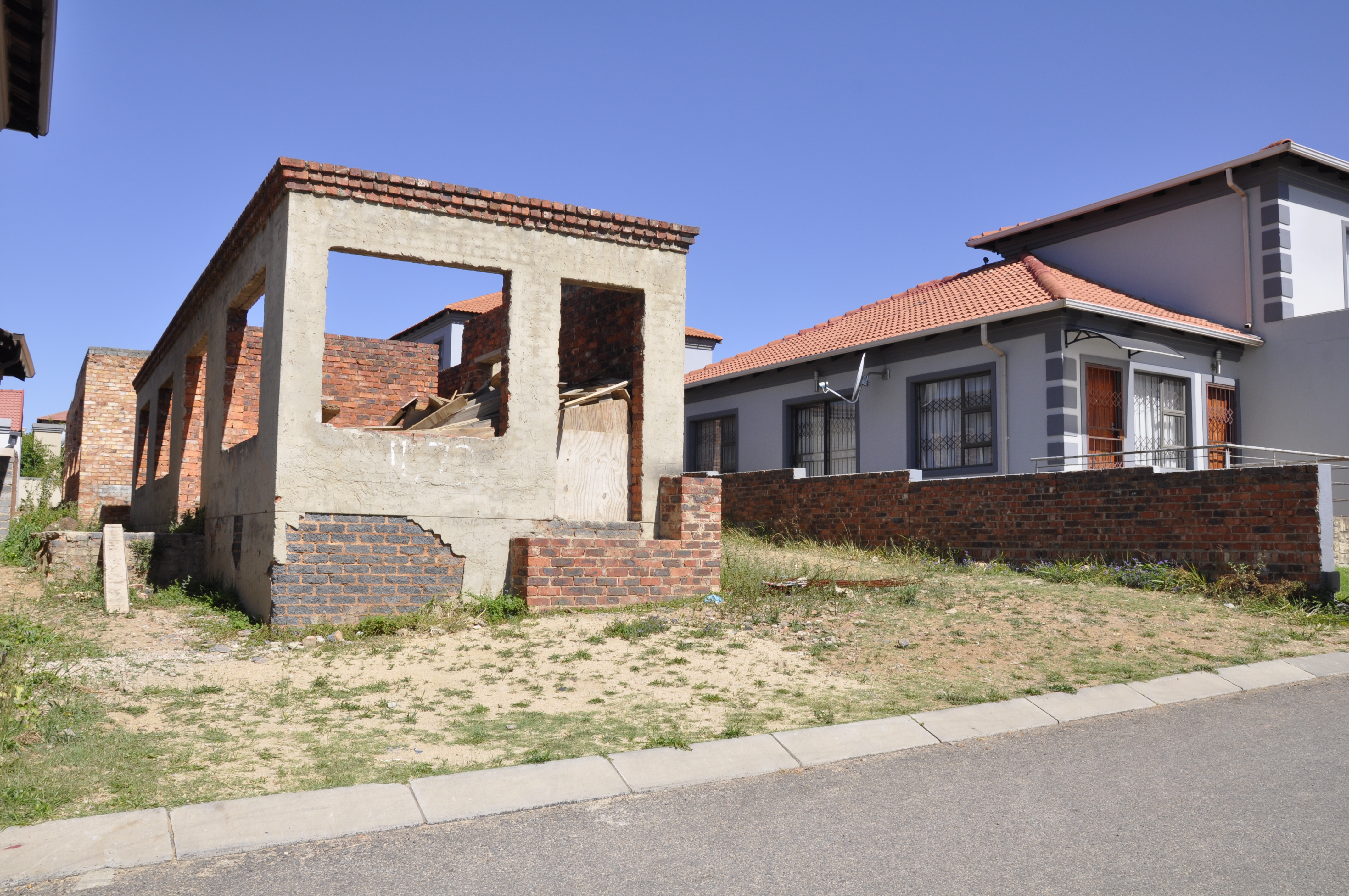 3 Bedroom Property for Sale in Noordwyk Gauteng