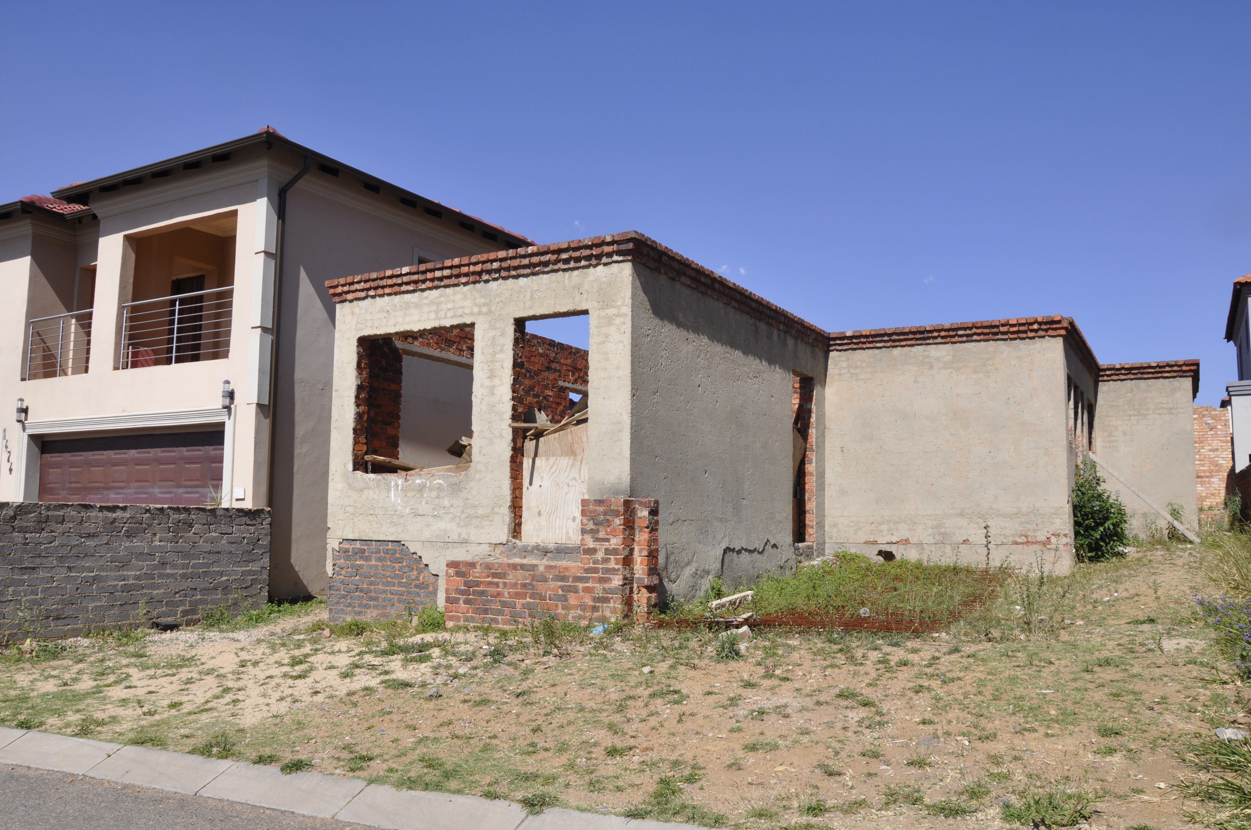 3 Bedroom Property for Sale in Noordwyk Gauteng