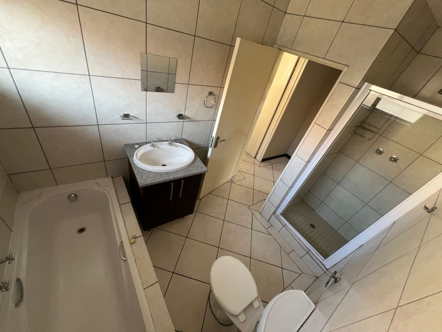 To Let 2 Bedroom Property for Rent in Meyersdal Gauteng