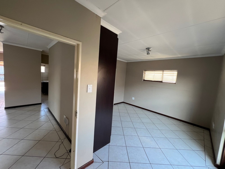 To Let 2 Bedroom Property for Rent in Meyersdal Gauteng