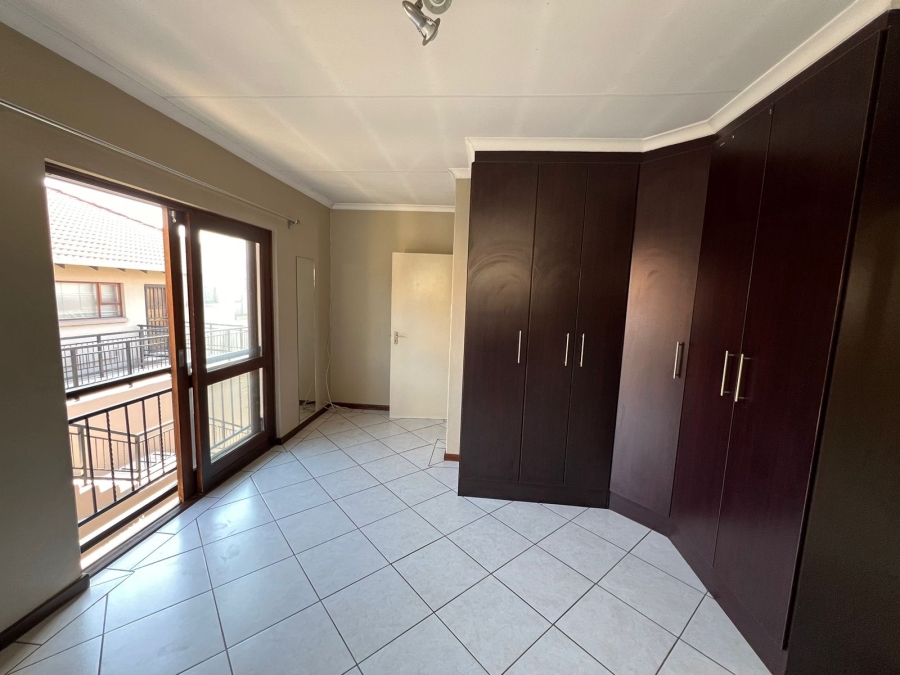 To Let 2 Bedroom Property for Rent in Meyersdal Gauteng