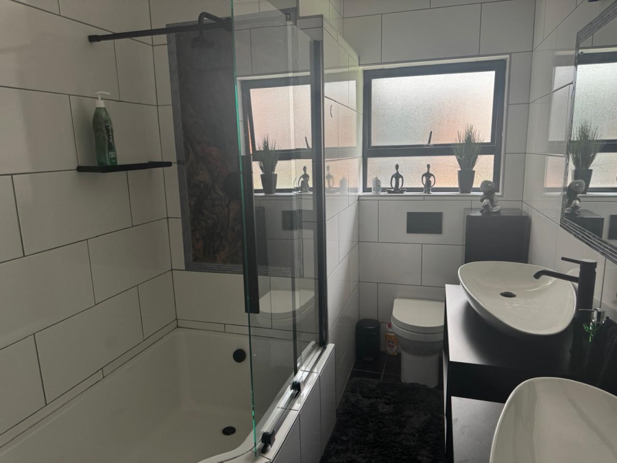 4 Bedroom Property for Sale in Eveleigh Gauteng