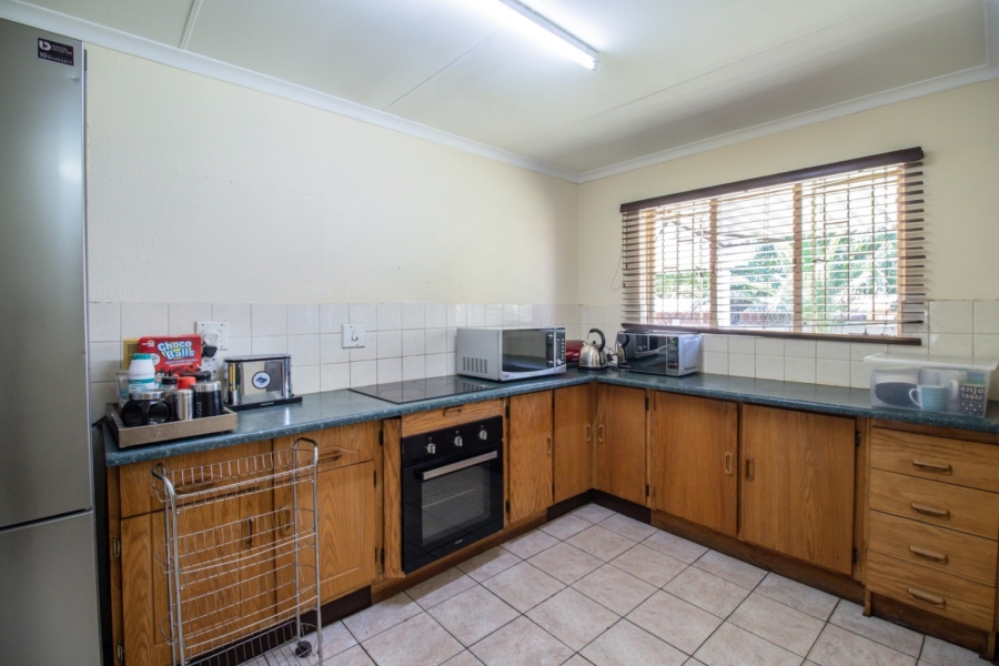 To Let 3 Bedroom Property for Rent in Pomona Gauteng