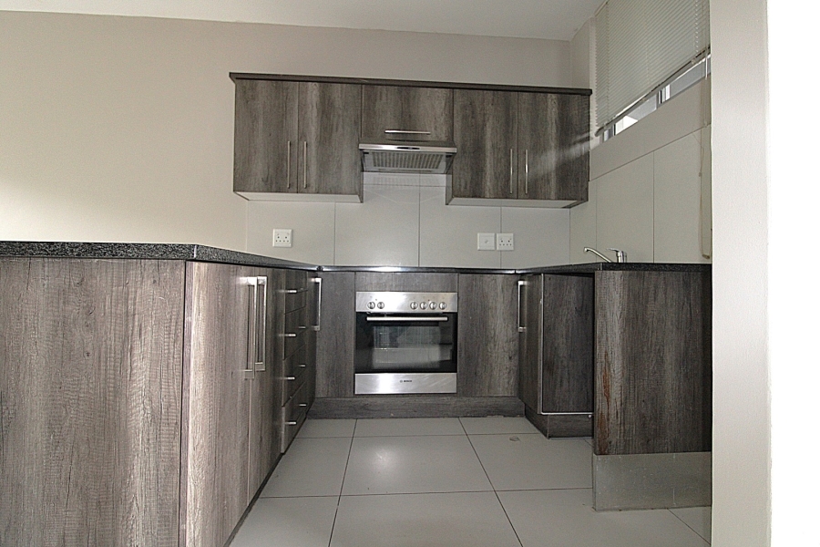 To Let 1 Bedroom Property for Rent in Bryanston Gauteng