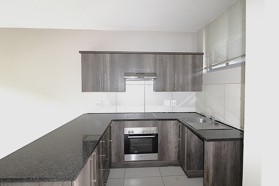 To Let 1 Bedroom Property for Rent in Bryanston Gauteng