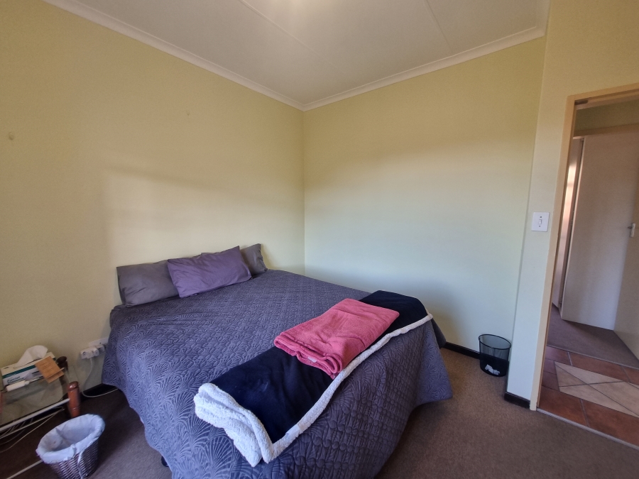 To Let 2 Bedroom Property for Rent in Olympus AH Gauteng