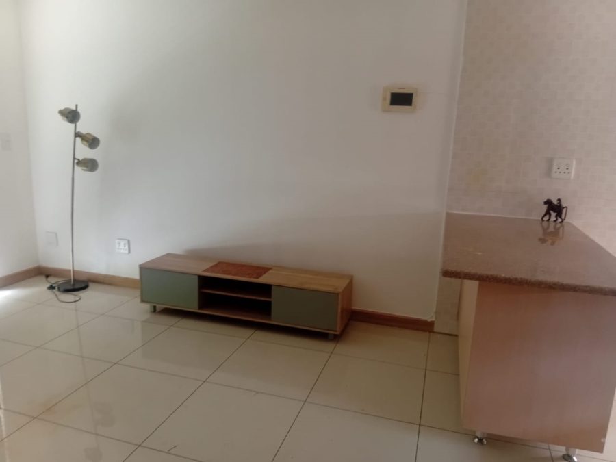 To Let 1 Bedroom Property for Rent in Noordwyk Gauteng