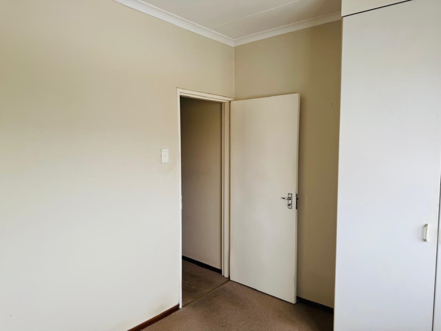 2 Bedroom Property for Sale in Carlswald Gauteng