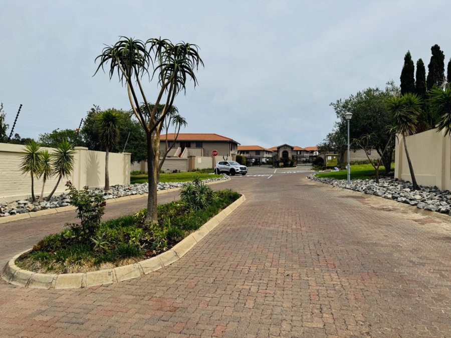 2 Bedroom Property for Sale in Carlswald Gauteng