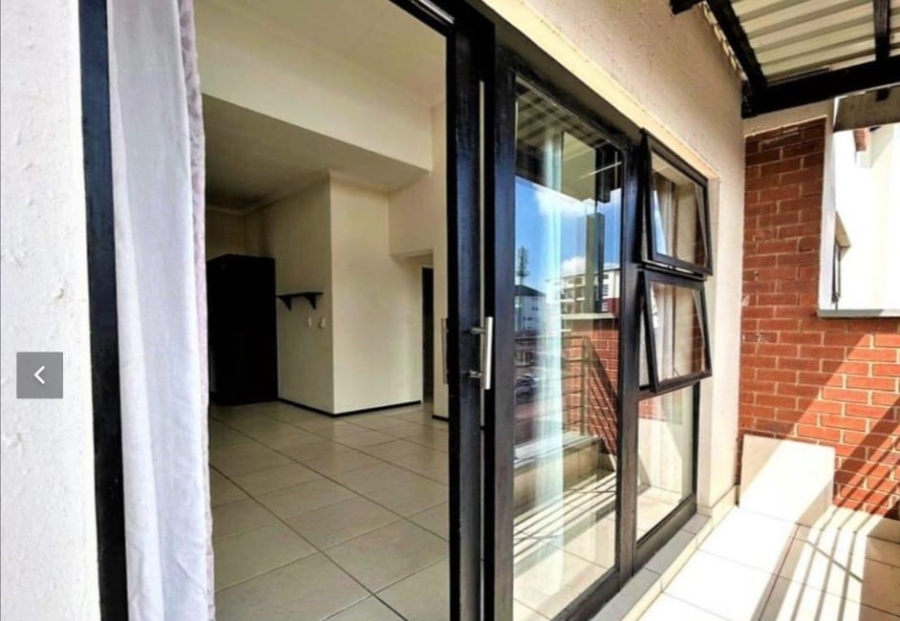 2 Bedroom Property for Sale in Strelitzia Gauteng