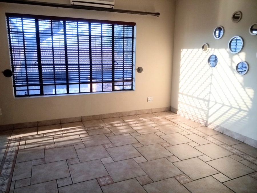 To Let 3 Bedroom Property for Rent in Doornpoort Gauteng