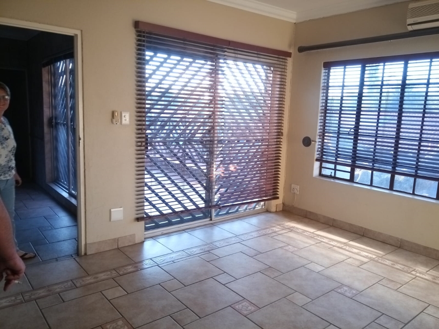 To Let 3 Bedroom Property for Rent in Doornpoort Gauteng