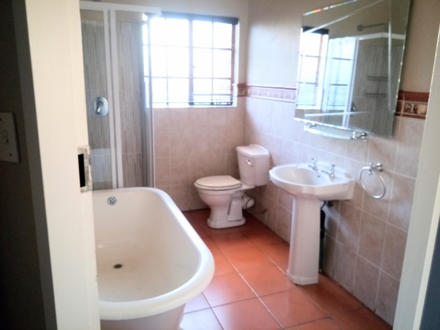 To Let 3 Bedroom Property for Rent in Doornpoort Gauteng