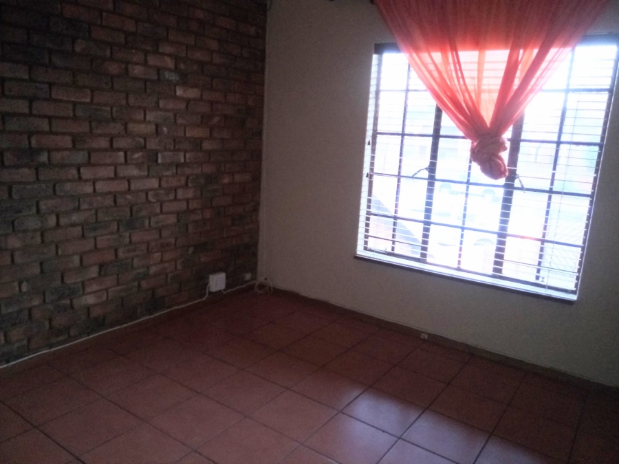 To Let 3 Bedroom Property for Rent in Doornpoort Gauteng