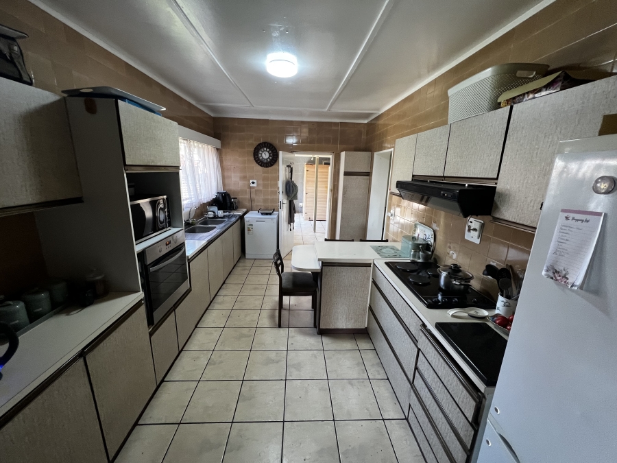 3 Bedroom Property for Sale in Selcourt Gauteng