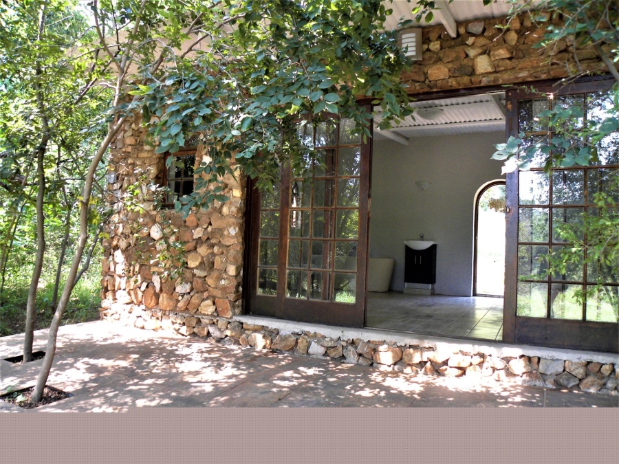 2 Bedroom Property for Sale in Vlakfontein Gauteng