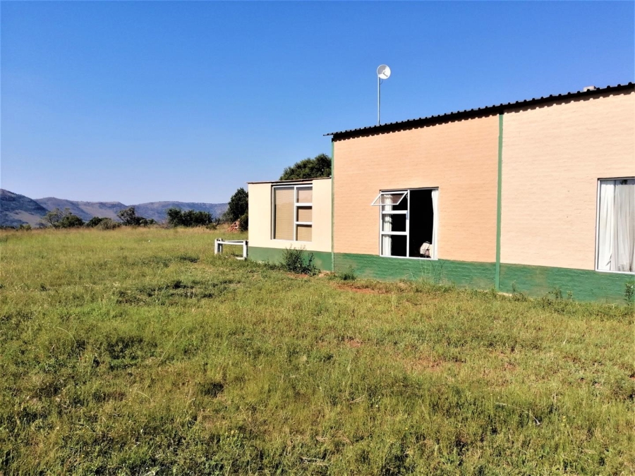 1 Bedroom Property for Sale in Lanseria Gauteng