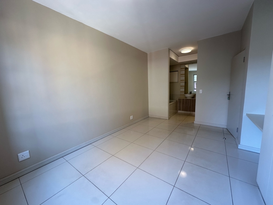 2 Bedroom Property for Sale in Rosebank Gauteng