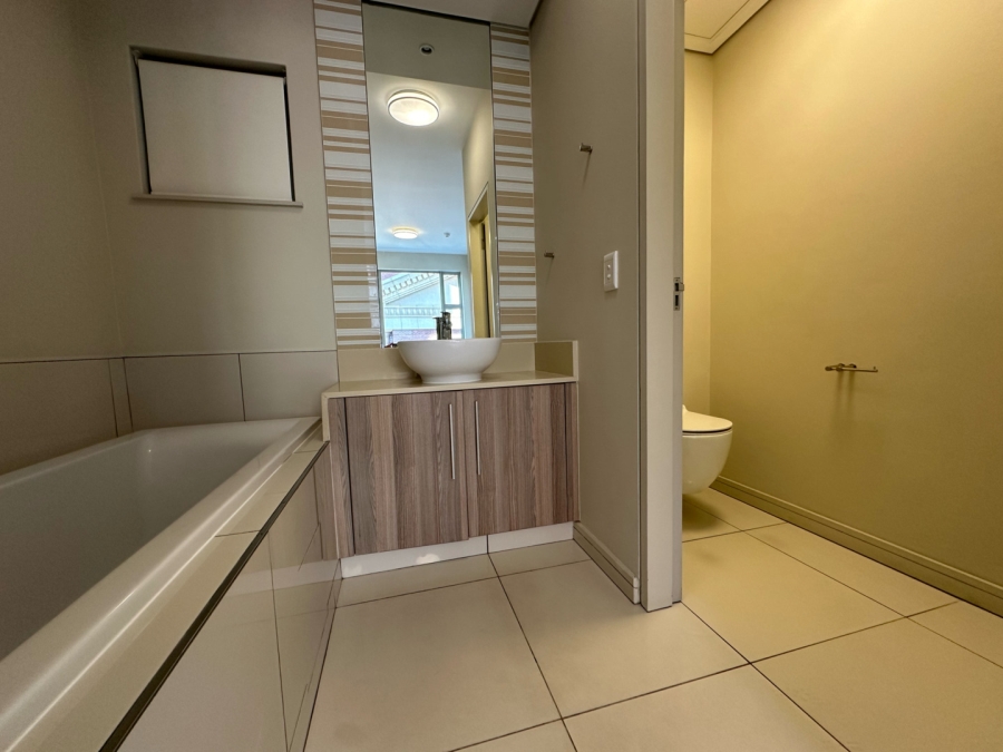 2 Bedroom Property for Sale in Rosebank Gauteng