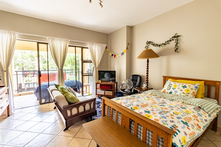 1 Bedroom Property for Sale in Oukraal Estate Gauteng