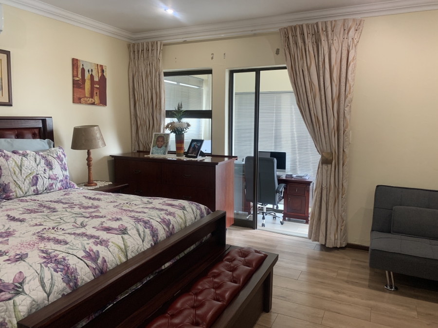 3 Bedroom Property for Sale in Newmark Estate Gauteng