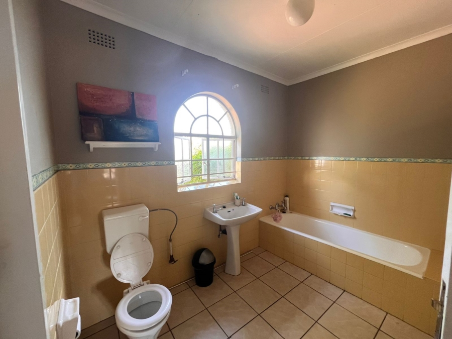 4 Bedroom Property for Sale in Birch Acres Gauteng