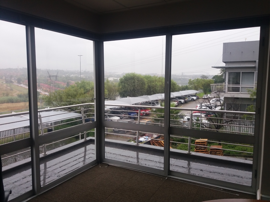 To Let commercial Property for Rent in Linbro Park Gauteng