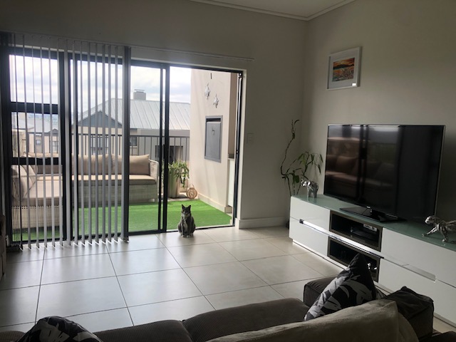 2 Bedroom Property for Sale in The Polofields Gauteng