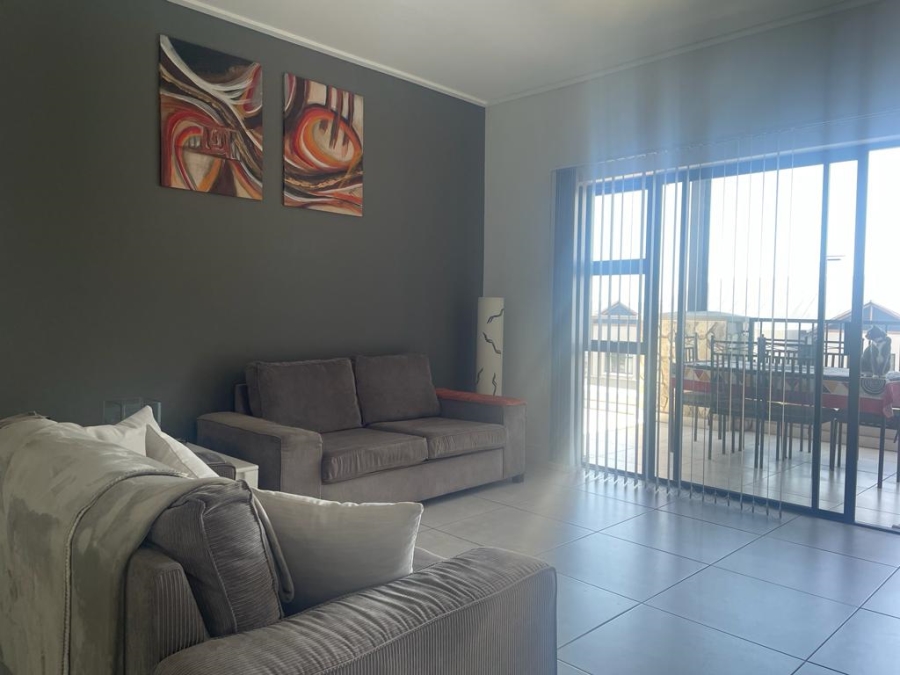 2 Bedroom Property for Sale in The Polofields Gauteng