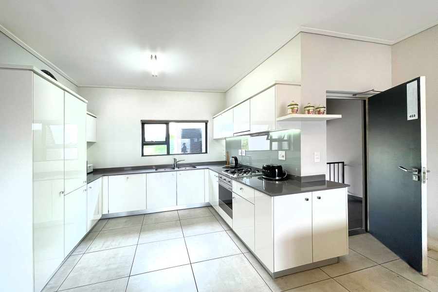 2 Bedroom Property for Sale in The Polofields Gauteng