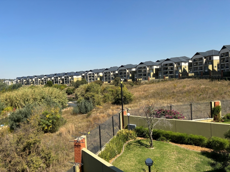 2 Bedroom Property for Sale in Waterfall Gauteng