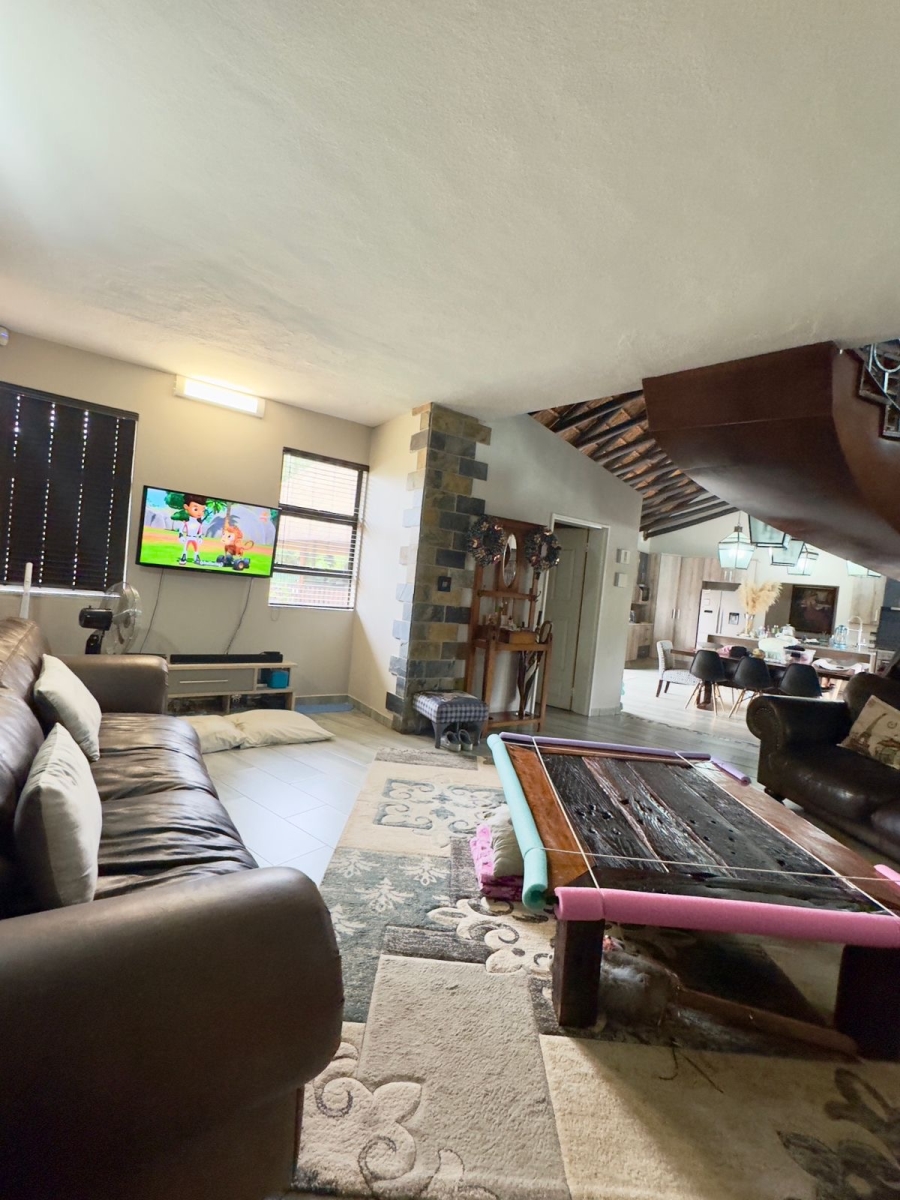 4 Bedroom Property for Sale in Vanderbijlpark SW 5 Gauteng