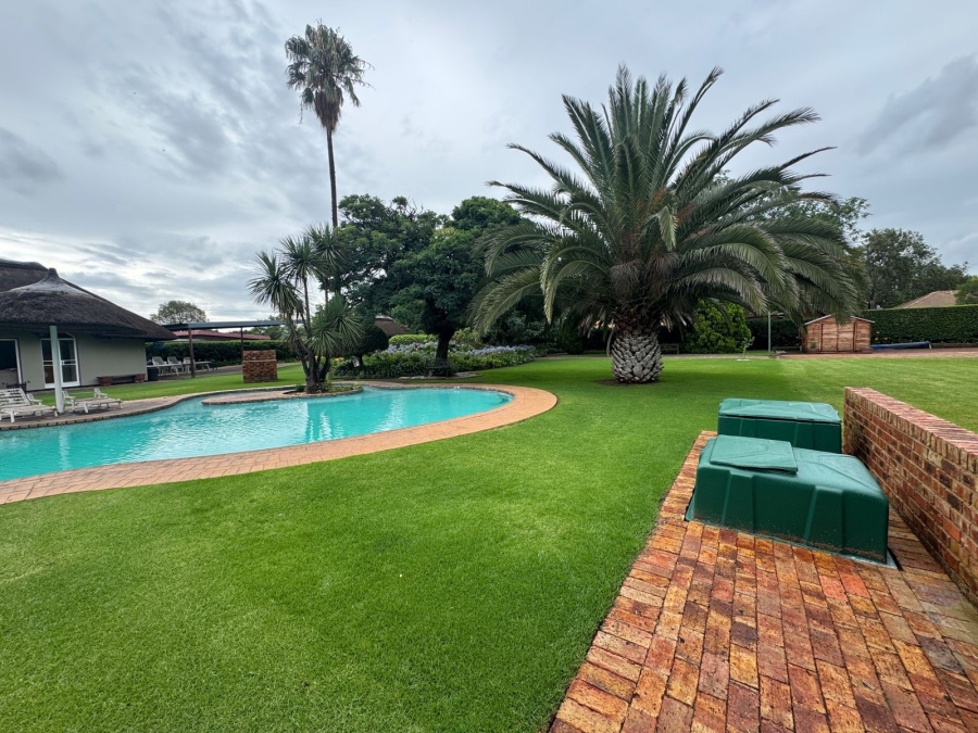 4 Bedroom Property for Sale in Vanderbijlpark SW 5 Gauteng