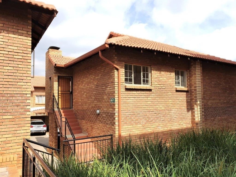 To Let 2 Bedroom Property for Rent in Olympus AH Gauteng