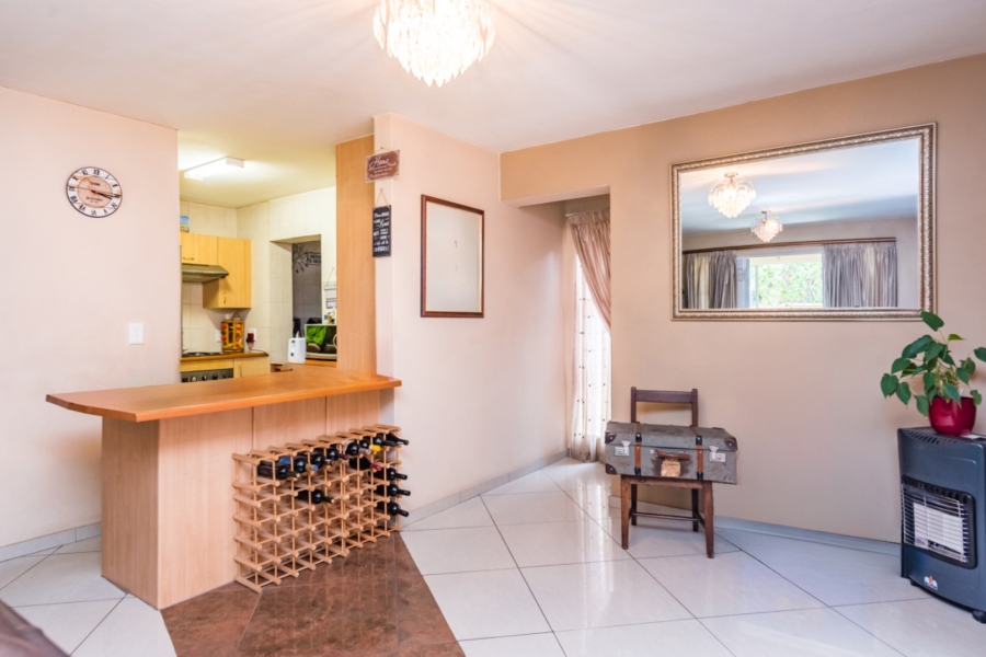 3 Bedroom Property for Sale in Willowbrook Gauteng