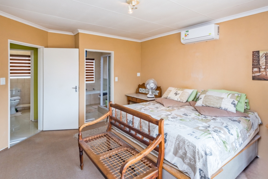 3 Bedroom Property for Sale in Willowbrook Gauteng