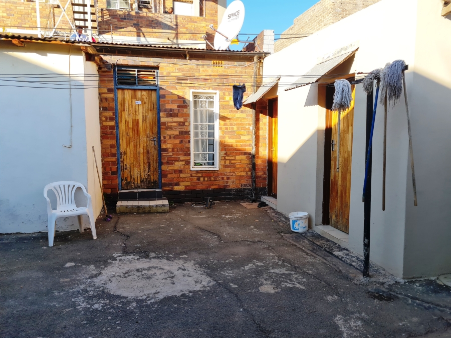 12 Bedroom Property for Sale in Bellevue Gauteng