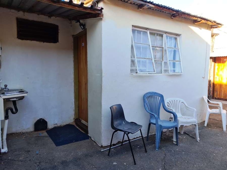 12 Bedroom Property for Sale in Bellevue Gauteng