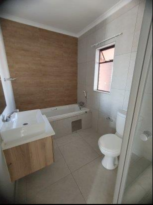 To Let 1 Bedroom Property for Rent in Modderfontein Gauteng