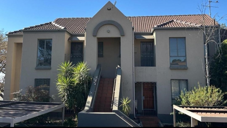 To Let 2 Bedroom Property for Rent in Roodepoort West Gauteng