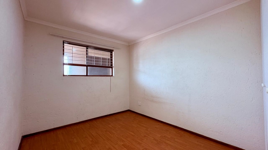 2 Bedroom Property for Sale in Eveleigh Gauteng