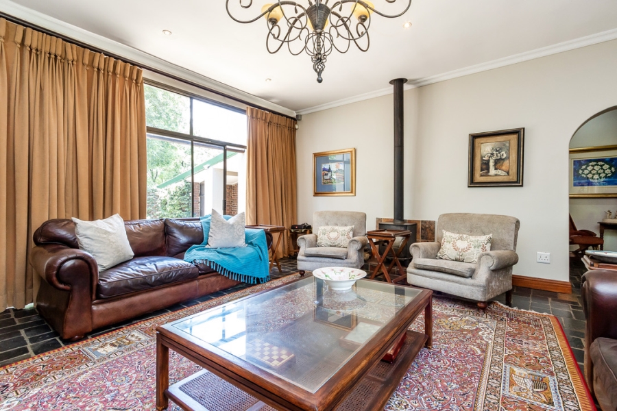 5 Bedroom Property for Sale in Darrenwood Gauteng