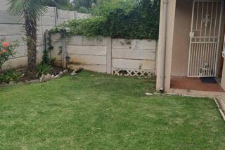 2 Bedroom Property for Sale in Weltevreden Park Gauteng