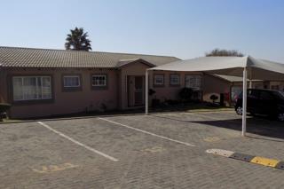 2 Bedroom Property for Sale in Weltevreden Park Gauteng