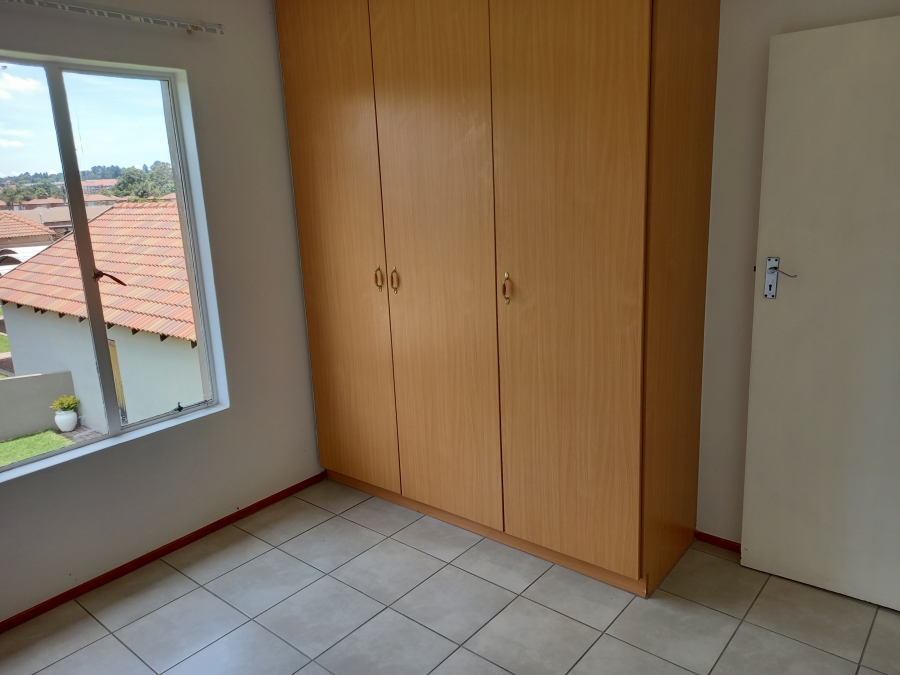 2 Bedroom Property for Sale in Florida Glen Gauteng