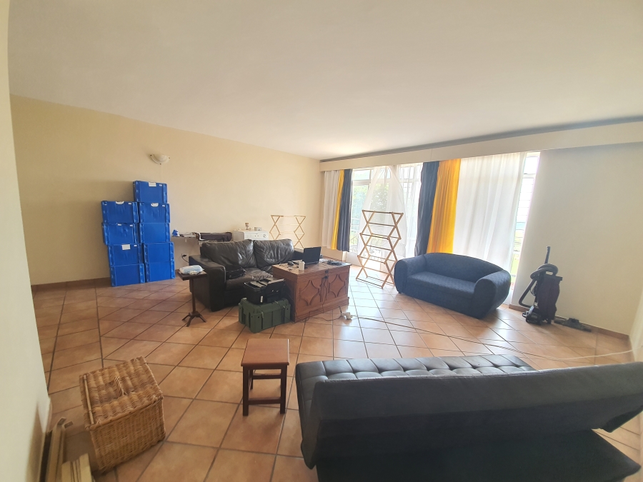 To Let 2 Bedroom Property for Rent in South Crest Gauteng