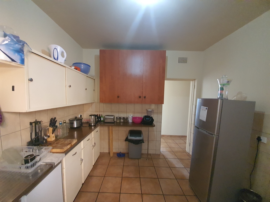 To Let 2 Bedroom Property for Rent in South Crest Gauteng