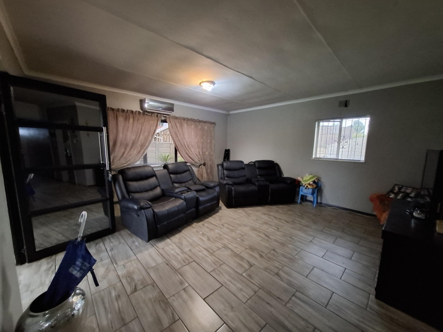 2 Bedroom Property for Sale in Dal Fouche Gauteng