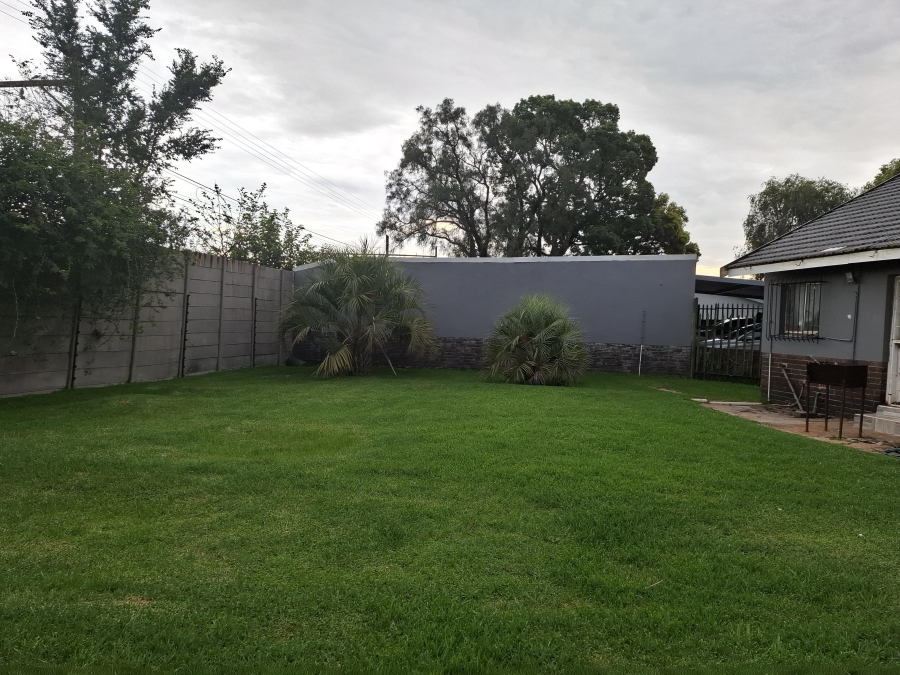 2 Bedroom Property for Sale in Dal Fouche Gauteng