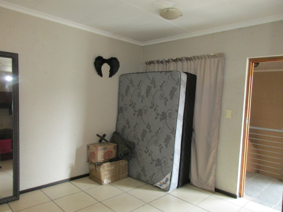 To Let 1 Bedroom Property for Rent in Ferndale Gauteng